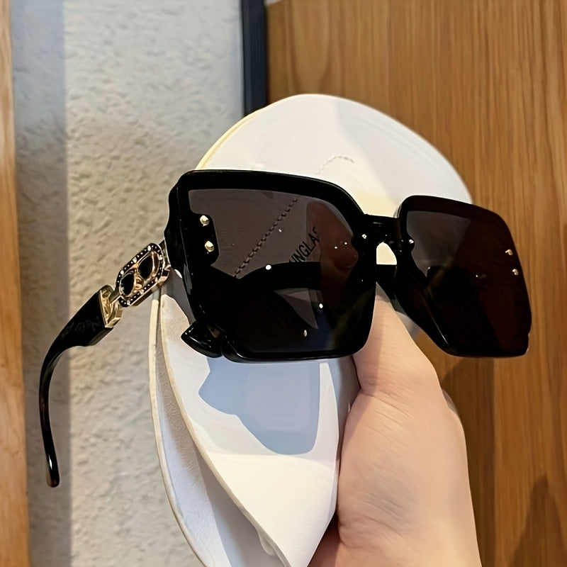 1 Pair Women's Oversized Square Shield Fashion Glasses - Gradient Color-Changing Lenses