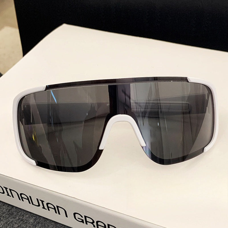 Women'S Classic Black Frame Fashion Glasses - Windproof, UV400 Protection