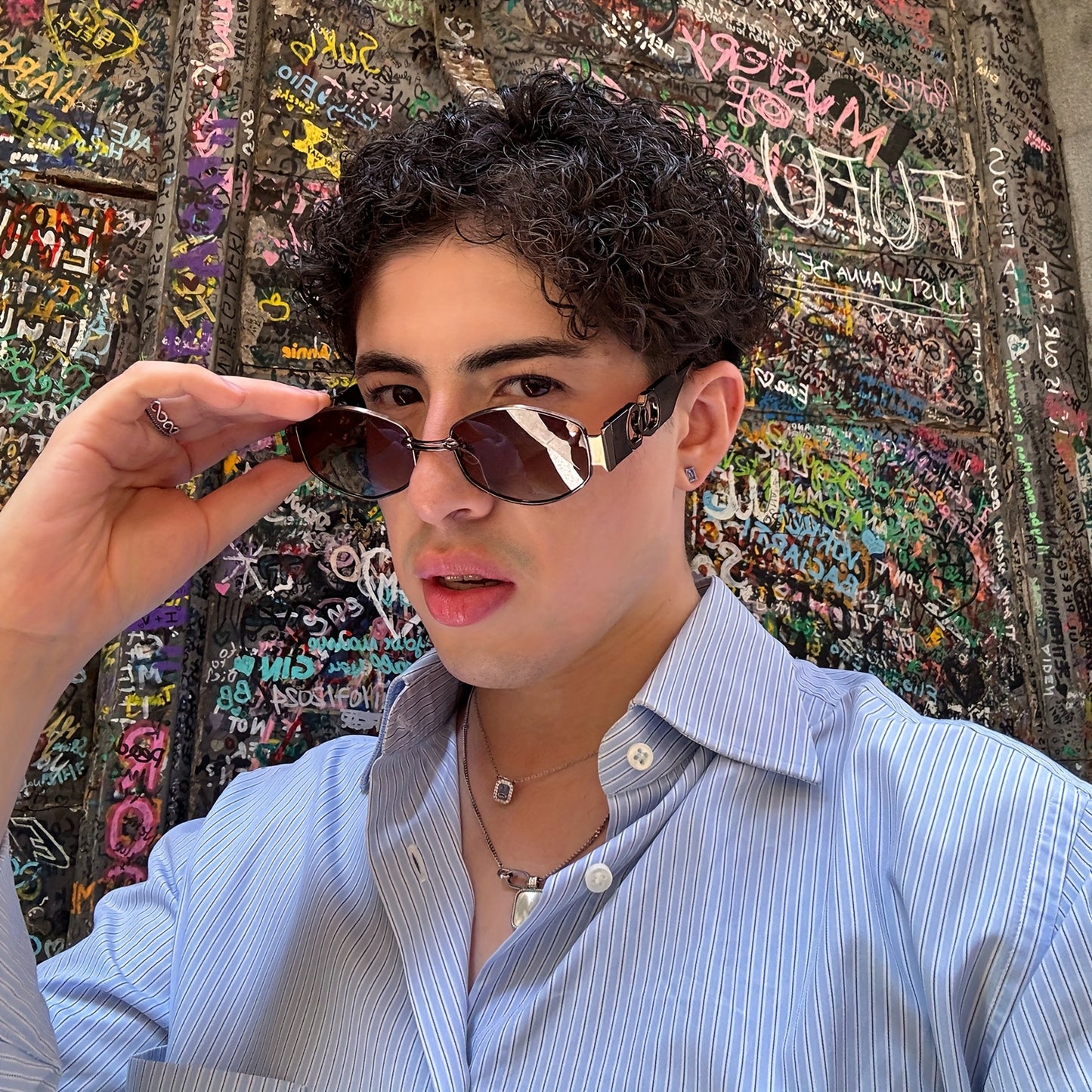 Vintage Oval Narrow Frame Sunglasses for Women and Men