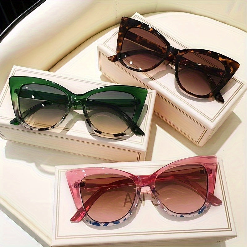 Women's Cat-Eye Gradient Glasses - Non-Prescription Vintage eyewear with Anti-Blue Light Lens